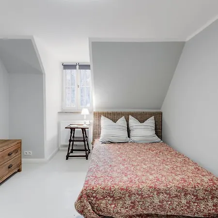 Riedhof Semesterbostad *