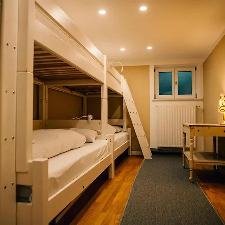 Riedhof Semesterbostad *