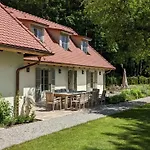 Riedhof Nyaraló Egling